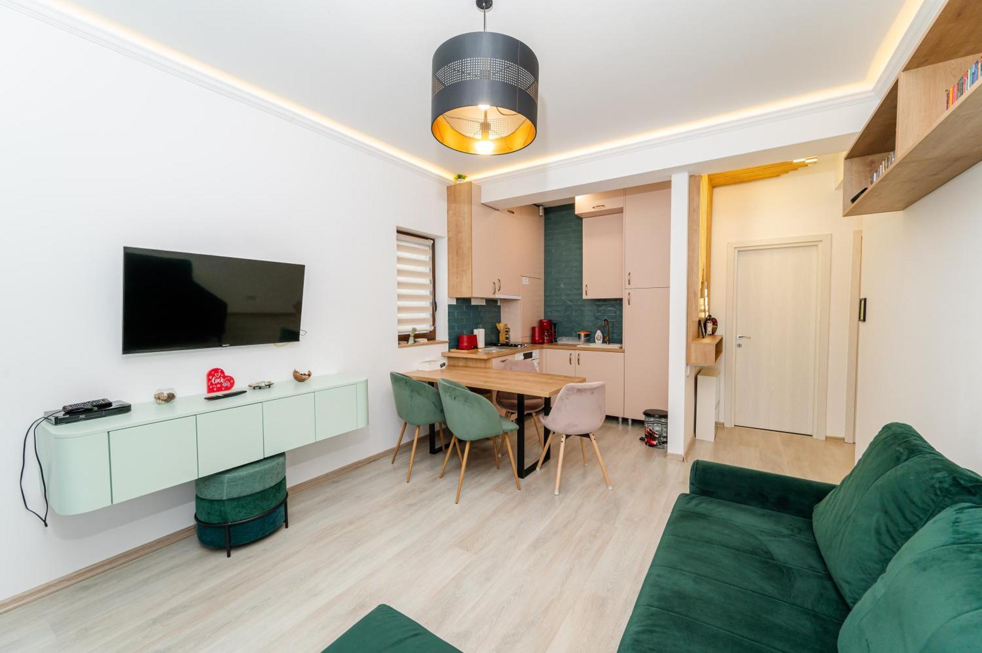 Cross Caraiman View 1 Apartment Busteni Exterior photo