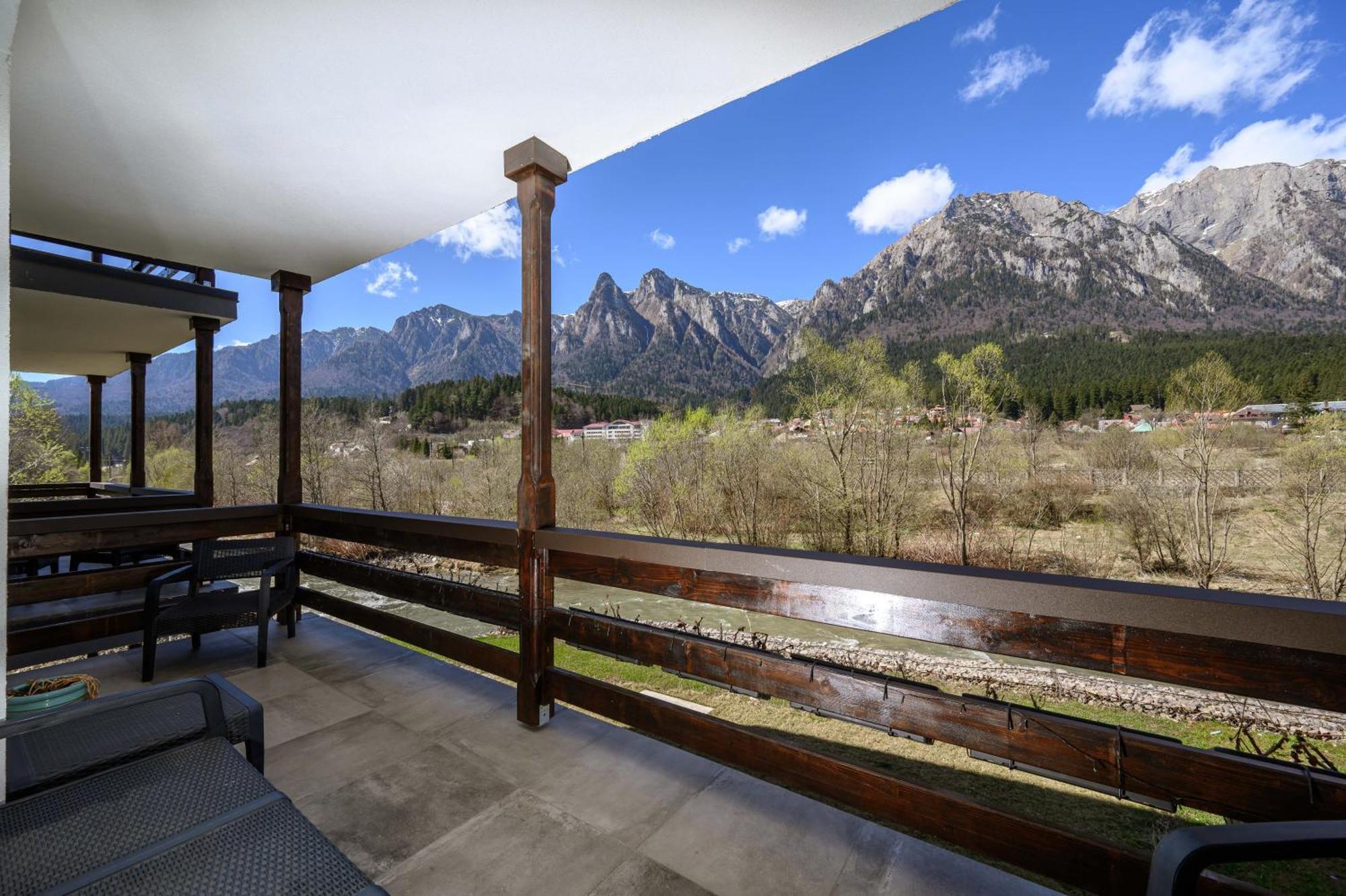 Cross Caraiman View 1 Apartment Busteni Exterior photo